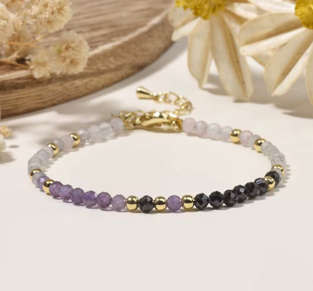 Crystal Healing Bracelets for Elegant Style and Positive Energy