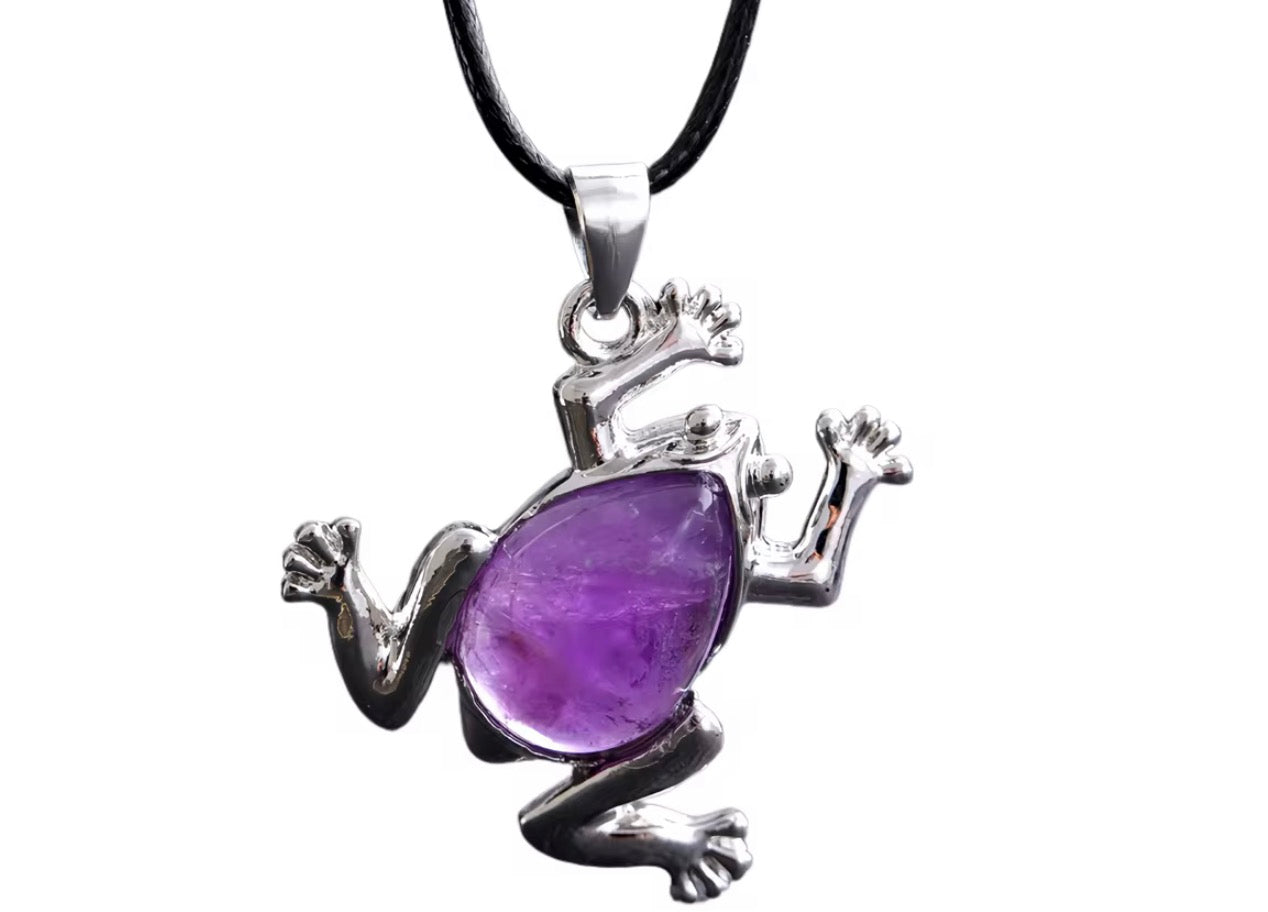 Frog Crystal Pendant - Elegant Jewelry for Nature Lovers