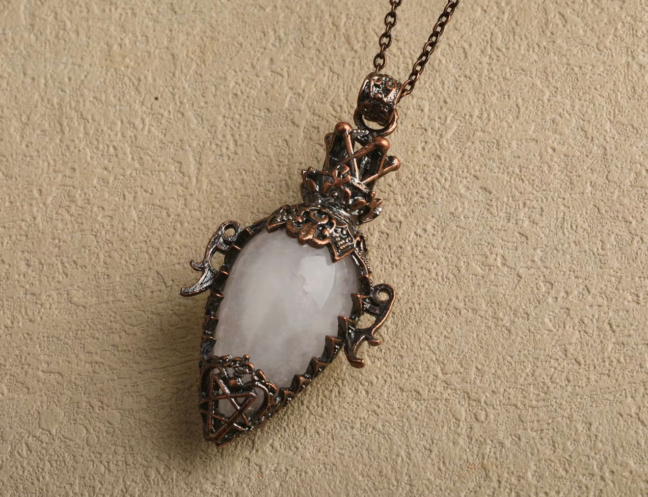 Crystal Hollow Bottle Pendant - Elegant Vintage Necklace Design