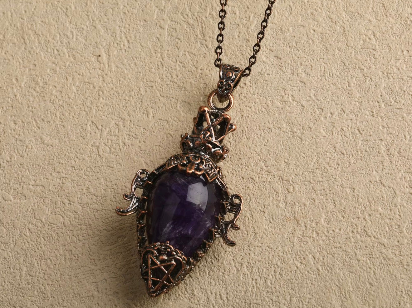 Crystal Hollow Bottle Pendant - Elegant Vintage Necklace Design