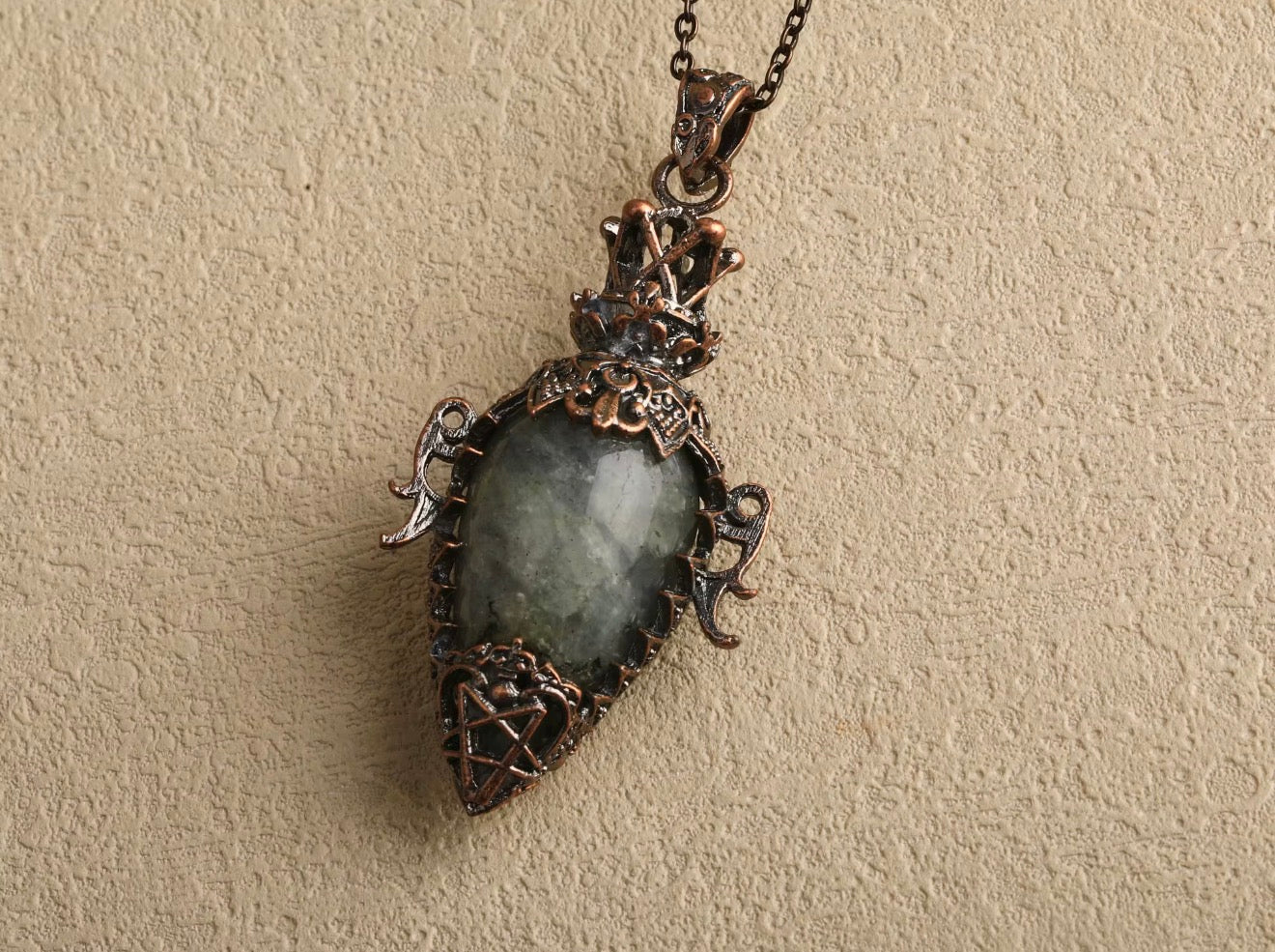 Crystal Hollow Bottle Pendant - Elegant Vintage Necklace Design